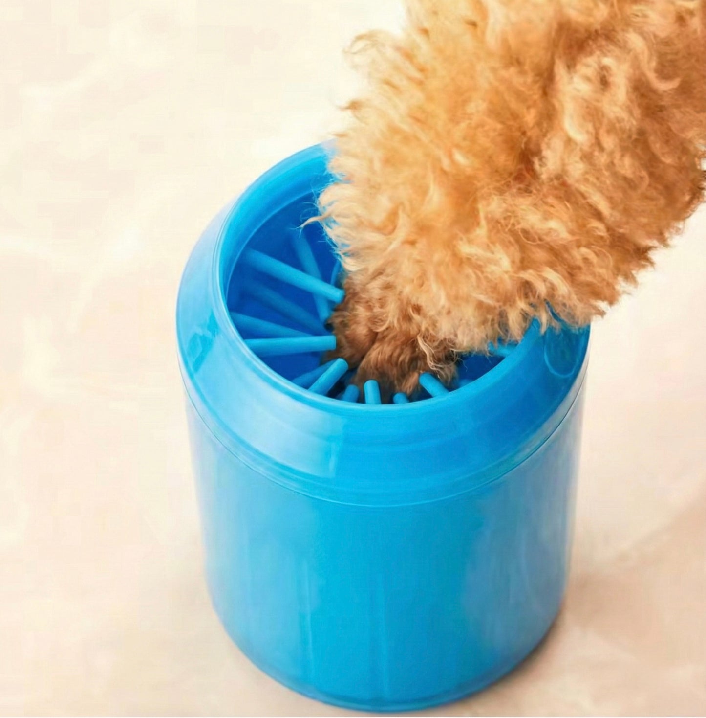 The Rove Paw Cleaner